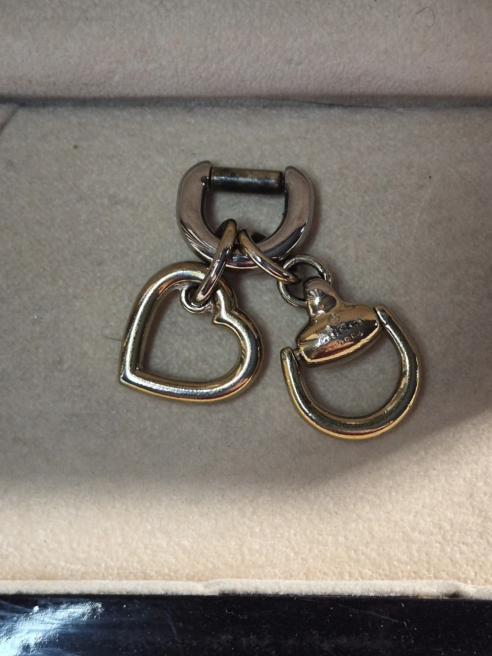 Gucci Gold-Tone Heart Double Horse Bit Charm